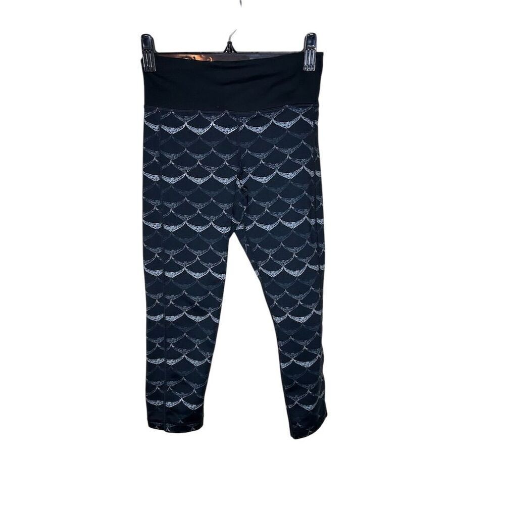 Vineyard Vines Women's XS Black Performance Crop Leggings Activewear